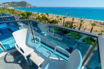 Анжела в Турция