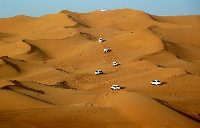Пустынное сафари по золотым дюнам (Inland Sea)