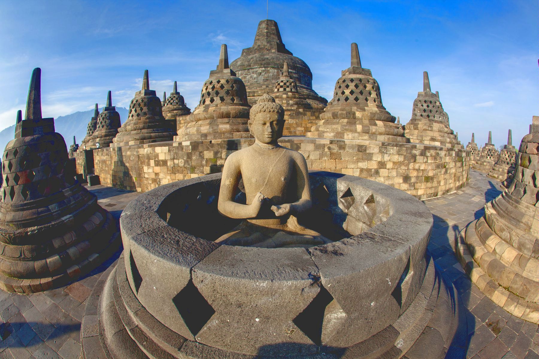 Остров Ява: храмовые комплексы